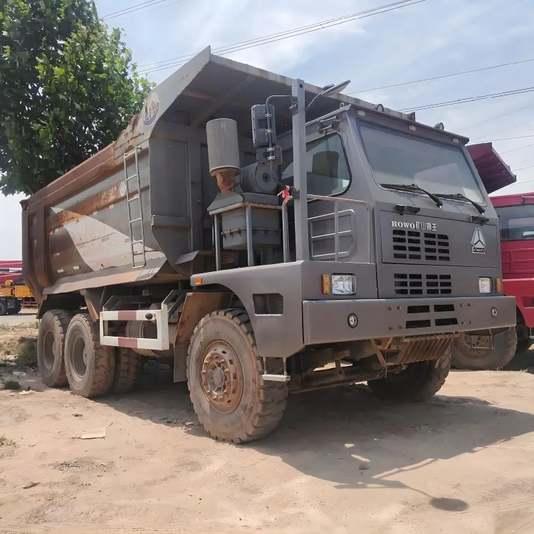 Korkealaatuinen kaivoksen kippiauto